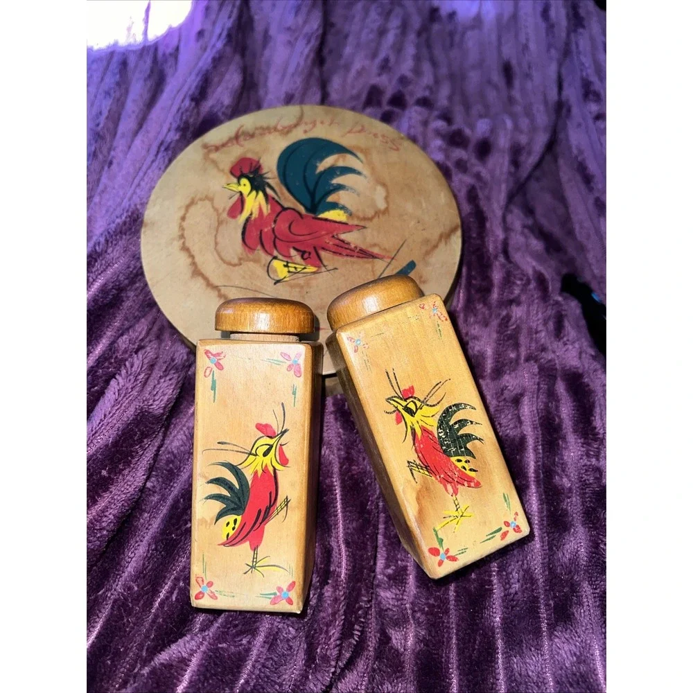 Vintage Wooden Salt & Pepper Shaker Set & Hamburger Press-Hand Painted Roosters